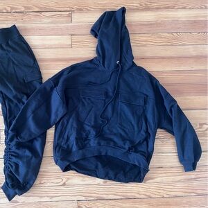 The Range Cargo Sweatshirt XS *BNWOT*